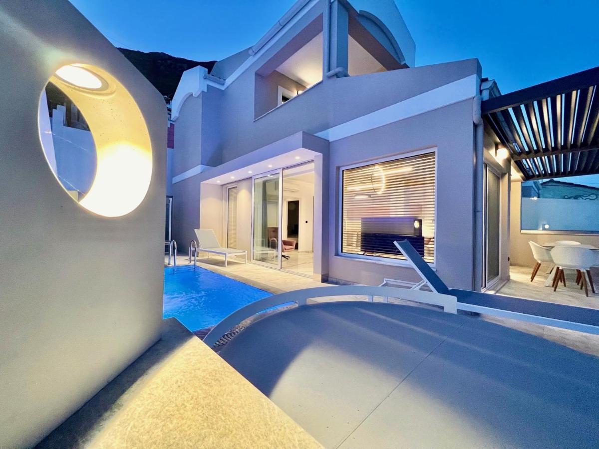 Luxury Villa Barbati Sun With Private Pool By Dadovillas Eksteriør billede